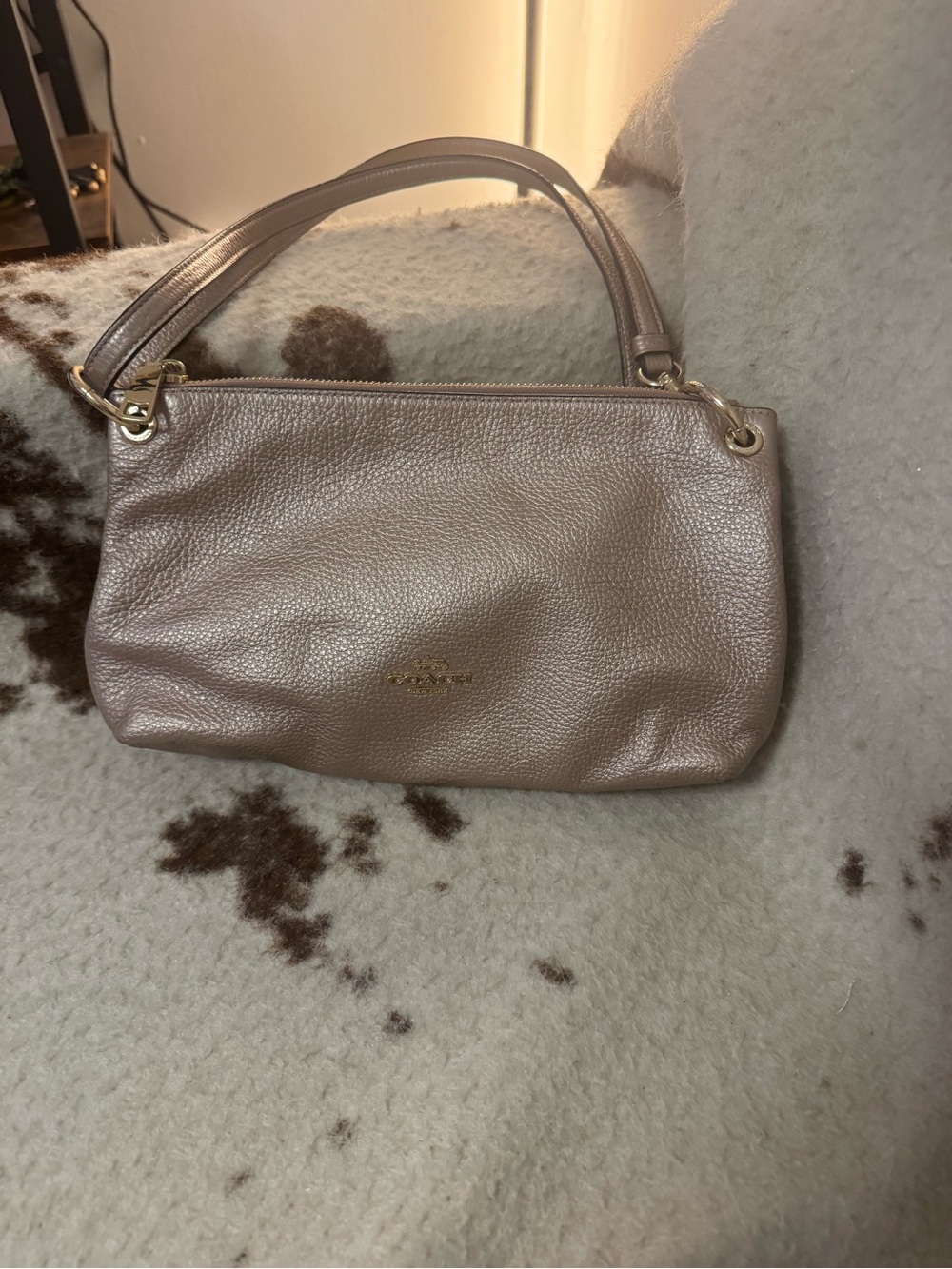 Coach Pebbled Leather Shoulder/ crossbody Bag in with Gold Hardware